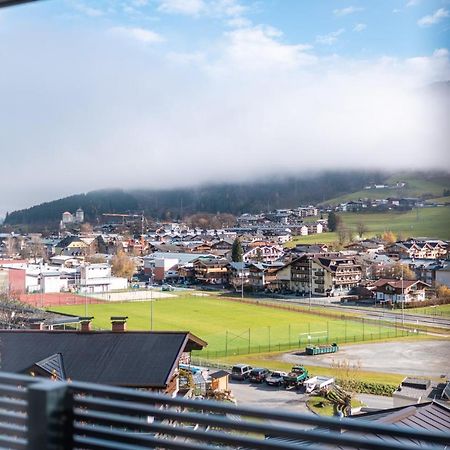 カプルーンAmelies Mountain Viewアパートメント エクステリア 写真