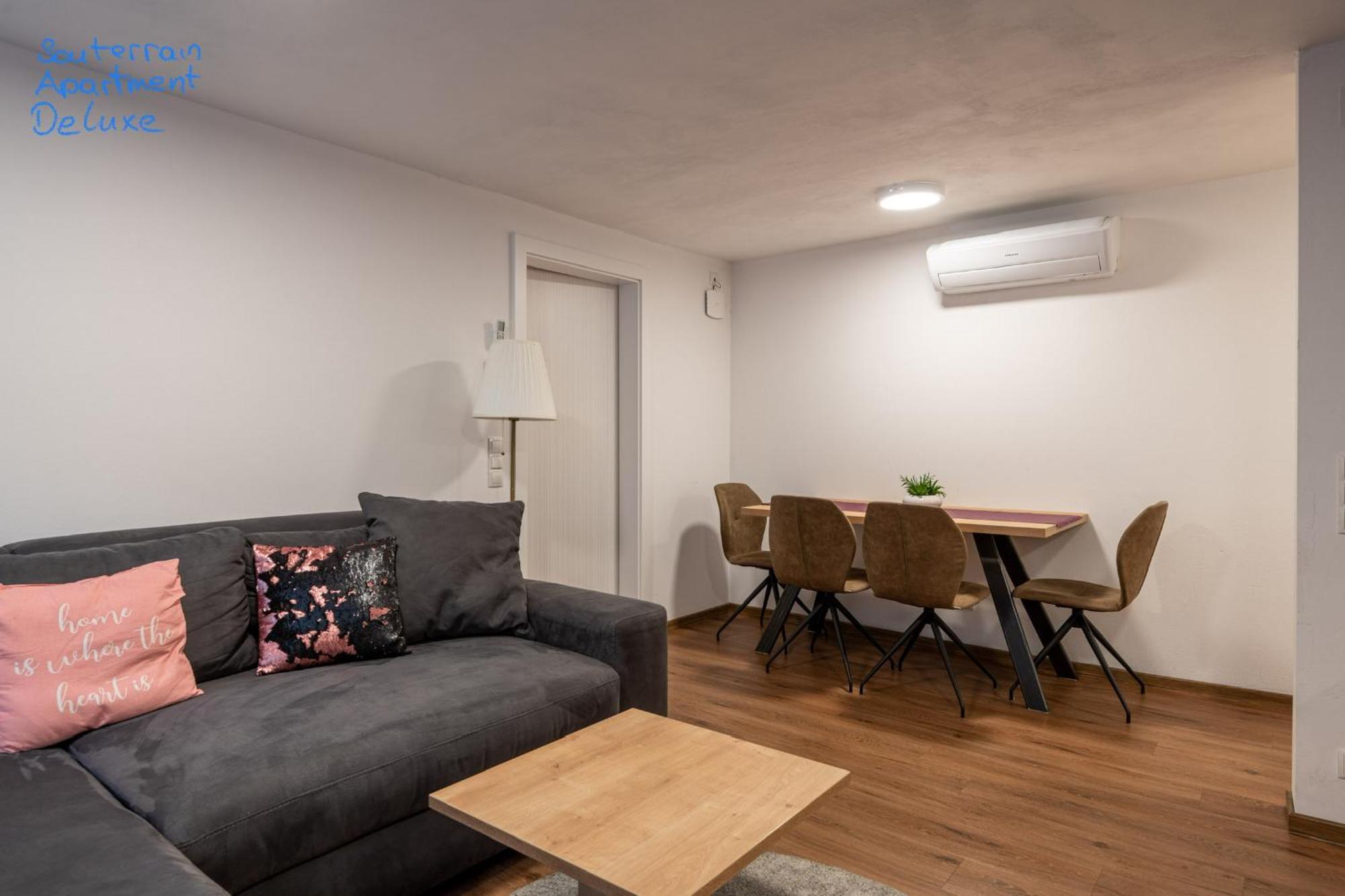 カプルーンAmelies Mountain Viewアパートメント 部屋 写真